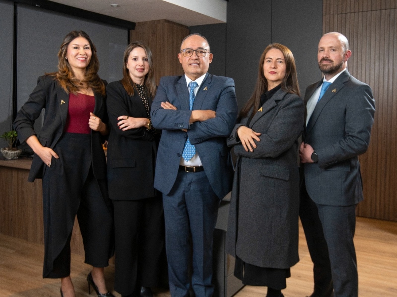 Equipo de Konfidetia